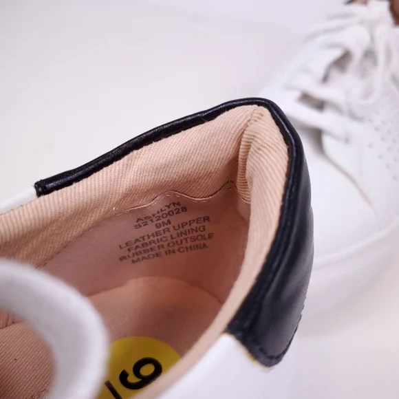 NWT Kate Spade Ashlyn White Leather Lace Up Sneakers - Picture 7 of 8